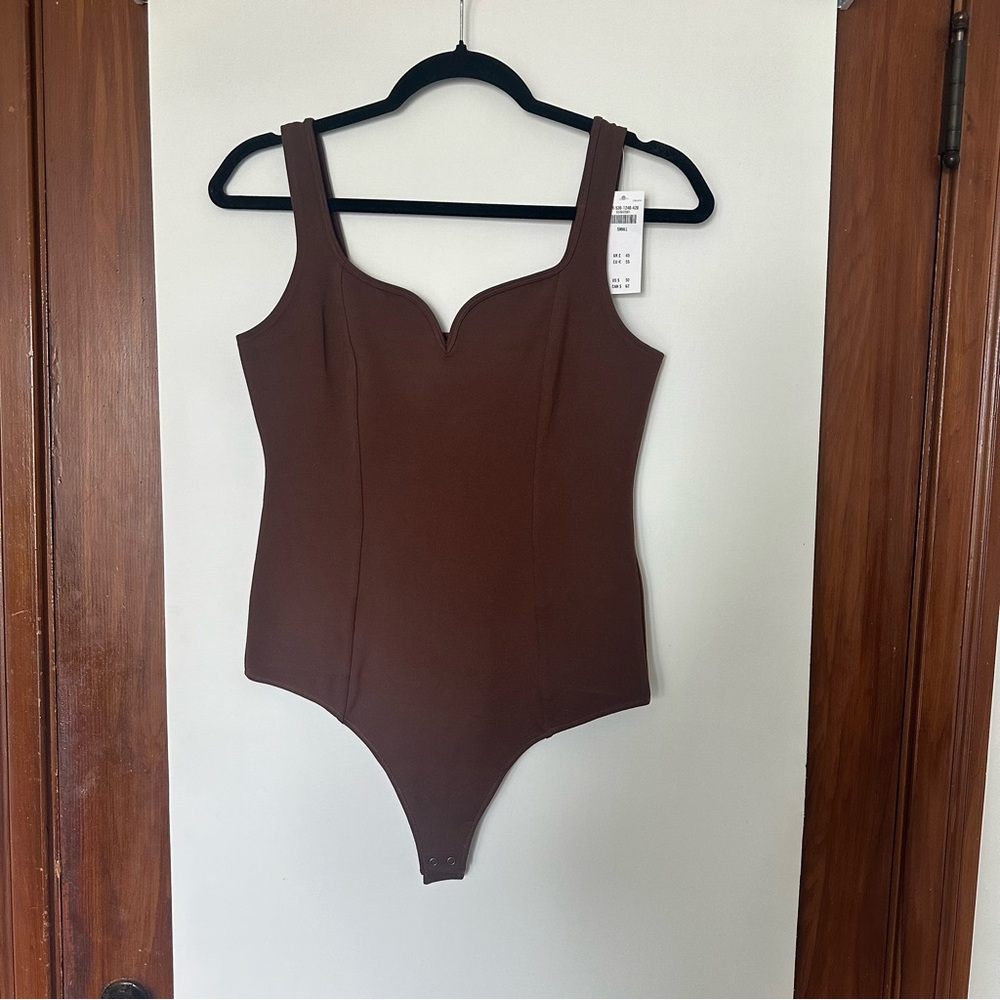 NWT Abercrombie sweetheart bodysuit
